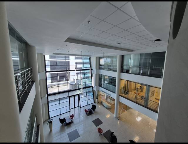480M² OFFICE TO LET IN SANDTON CENTRAL